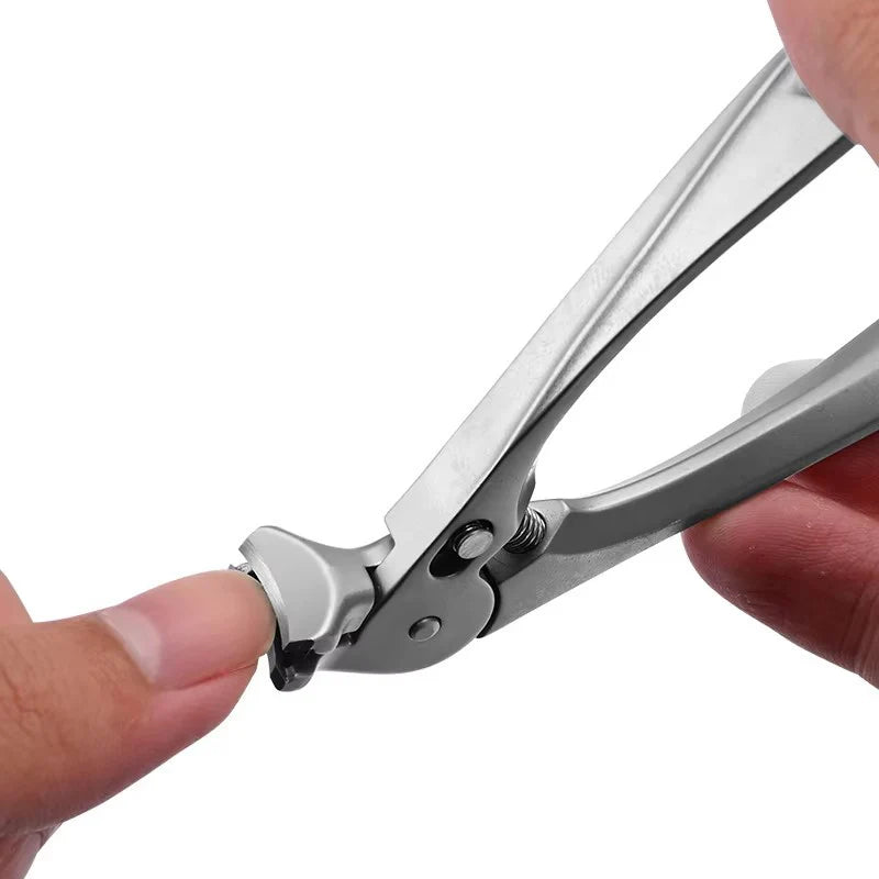 š„³2026 HOT SALEš
Stainless Steel Nail Clipper with Curved Precision Blades ā Effortless for Thick Nails & Seniors! āļøāØ